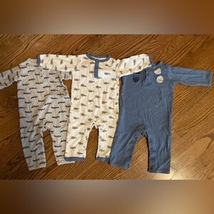 Infant onesies